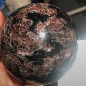 GARNET SPHERE